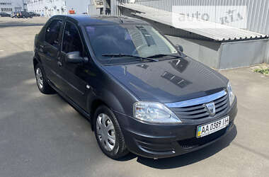 Седан Dacia Logan 2008 в Києві