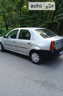 Седан Dacia Logan 2007 в Киеве