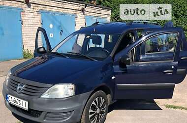 Седан Dacia Logan 2012 в Черкассах