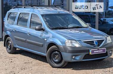 Седан Dacia Logan 2008 в Киеве