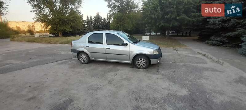 Dacia Logan 2007