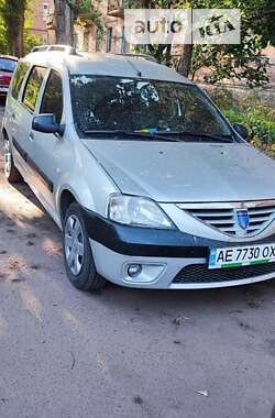 Седан Dacia Logan 2008 в Кривому Розі