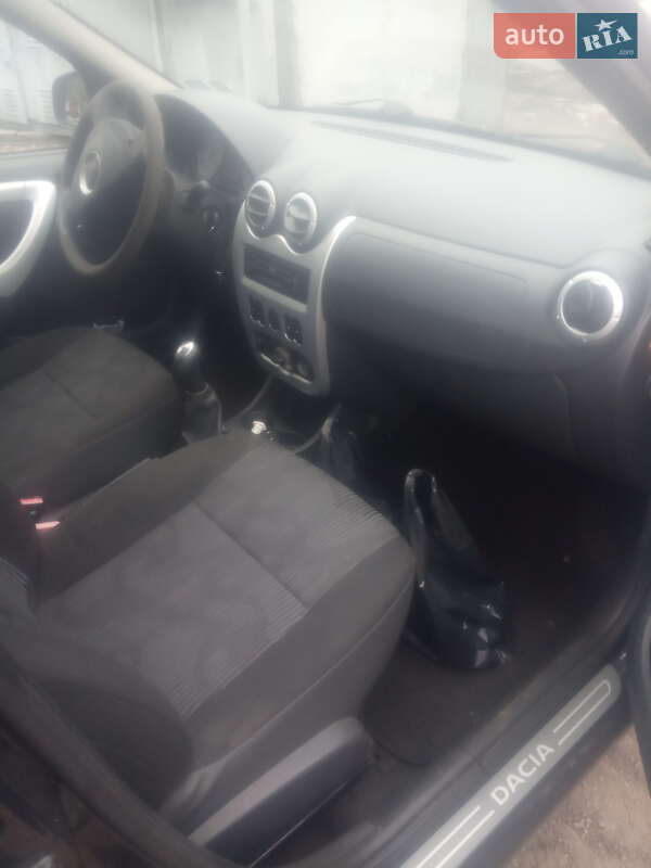 Универсал Dacia Logan 2008 в Пирятине