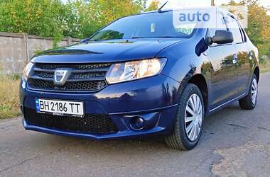 Седан Dacia Logan 2015 в Роздільній