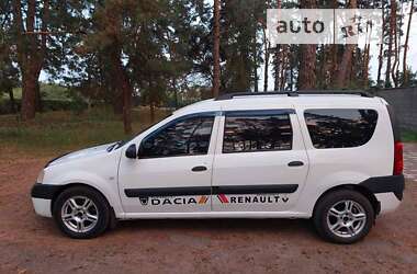 Седан Dacia Logan 2008 в Чернигове