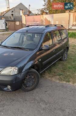 Седан Dacia Logan 2008 в Львові