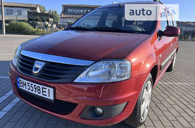 Седан Dacia Logan 2009 в Ромнах