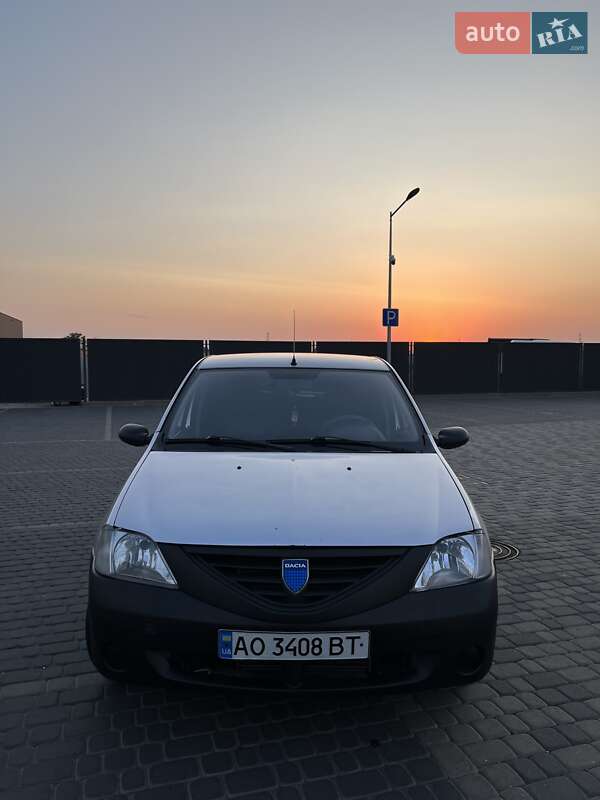 Седан Dacia Logan 2008 в Мукачевому