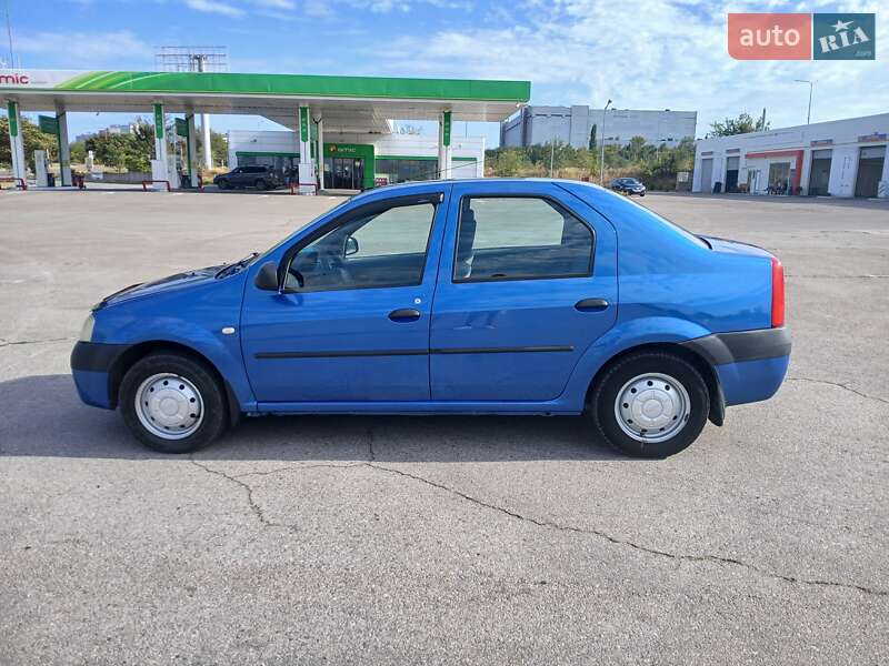Седан Dacia Logan 2005 в Запорожье