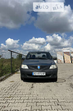 Седан Dacia Logan 2008 в Берегово