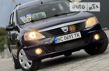 Седан Dacia Logan 2012 в Самборе