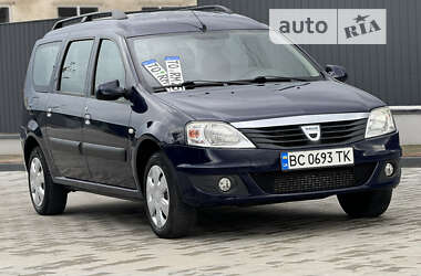 Седан Dacia Logan 2012 в Самборе