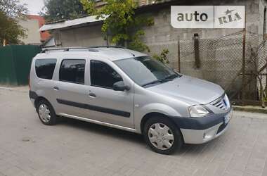 Седан Dacia Logan 2008 в Львові