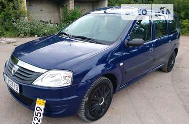 Седан Dacia Logan 2009 в Тернополі