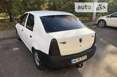 Седан Dacia Logan 2006 в Днепре