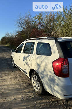 Седан Dacia Logan 2013 в Львові