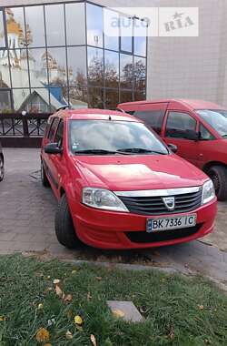 Седан Dacia Logan 2011 в Шумську