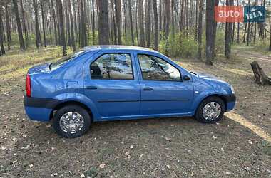 Седан Dacia Logan 2005 в Кропивницькому