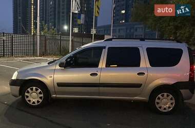 Седан Dacia Logan 2008 в Киеве