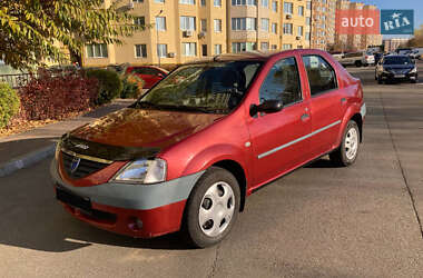 Седан Dacia Logan 2006 в Киеве