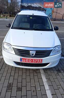 Седан Dacia Logan 2010 в Луцке