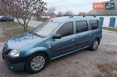 Седан Dacia Logan 2008 в Хоролі