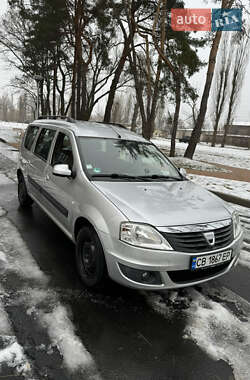 Седан Dacia Logan 2009 в Чернигове