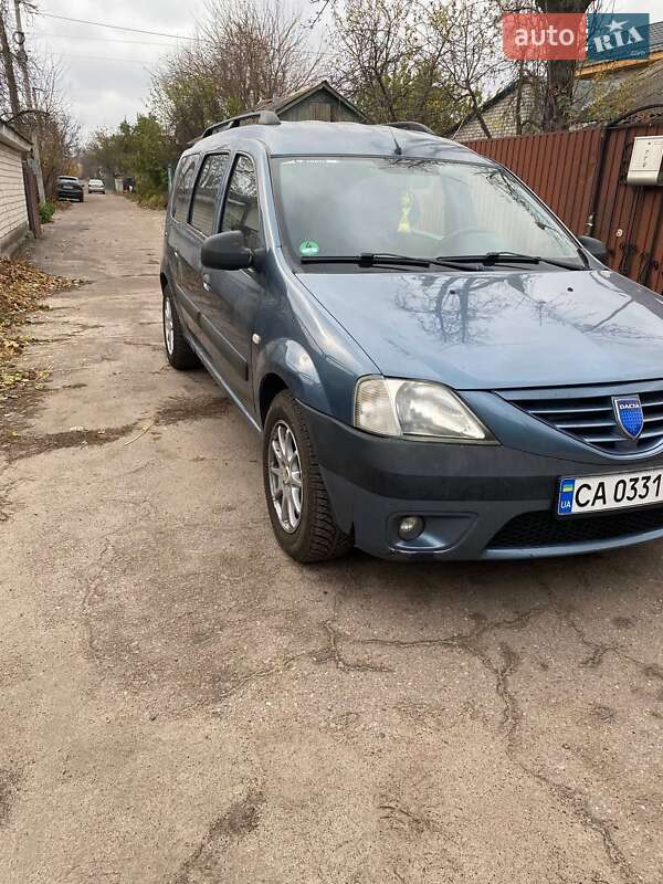 Седан Dacia Logan 2007 в 