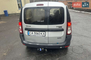 Седан Dacia Logan 2009 в Полтаве