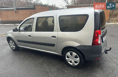 Седан Dacia Logan 2009 в Полтаве