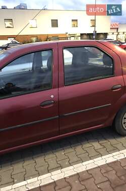 Седан Dacia Logan 2006 в Червонограді