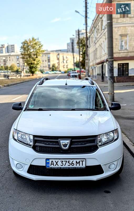 Седан Dacia Logan 2014 в Харкові