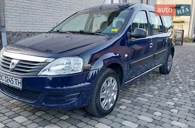 Седан Dacia Logan 2011 в Ходорове