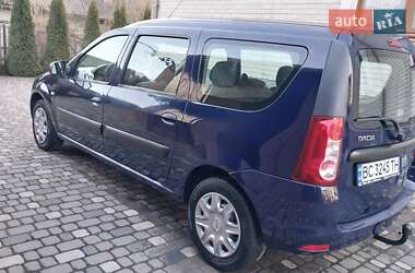 Седан Dacia Logan 2011 в 