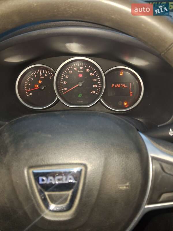 Седан Dacia Logan 2017 в Кривом Роге фото 6 Седан Dacia Logan 2017 в Кривом Роге