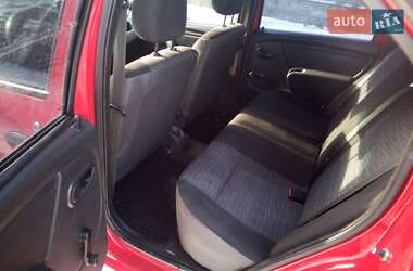 Седан Dacia Logan 2008 в Львове