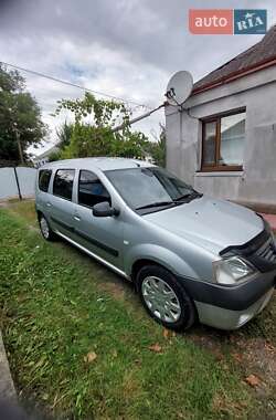 Седан Dacia Logan 2007 в Лисянці