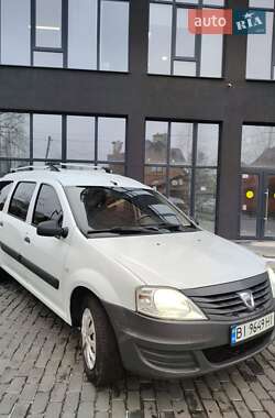 Седан Dacia Logan 2011 в Полтаві