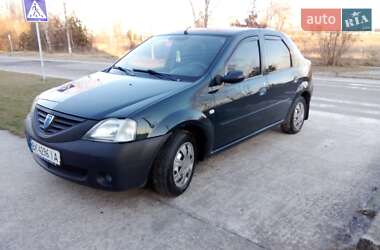 Седан Dacia Logan 2006 в Вараші