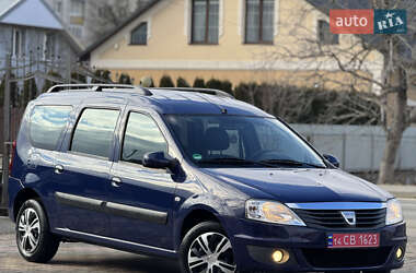 Седан Dacia Logan 2009 в Самборе