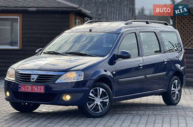 Седан Dacia Logan 2009 в Самборе