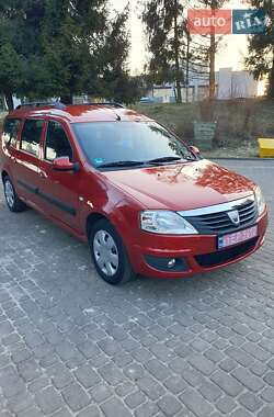 Седан Dacia Logan 2011 в Ровно