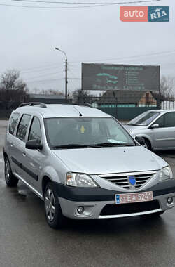 Седан Dacia Logan 2007 в Чернігові