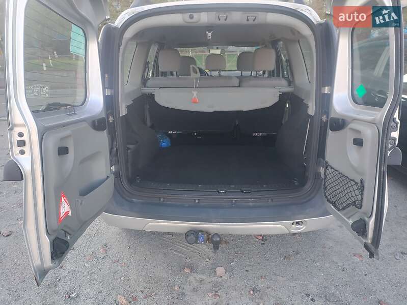 Универсал Dacia Logan 2008 в 