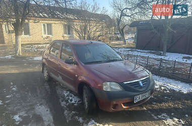 Седан Dacia Logan 2006 в Смілі