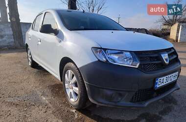 Седан Dacia Logan 2015 в Кропивницькому