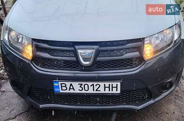 Седан Dacia Logan 2015 в Кропивницькому