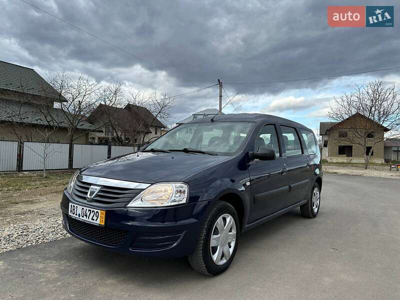 Dacia Logan 2011