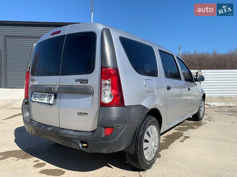 Седан Dacia Logan 2008 в Бориславе фото 3 Седан Dacia Logan 2008 в Бориславе