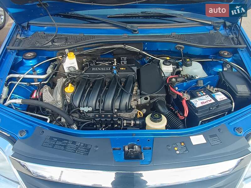 Седан Dacia Logan 2010 в Харькове